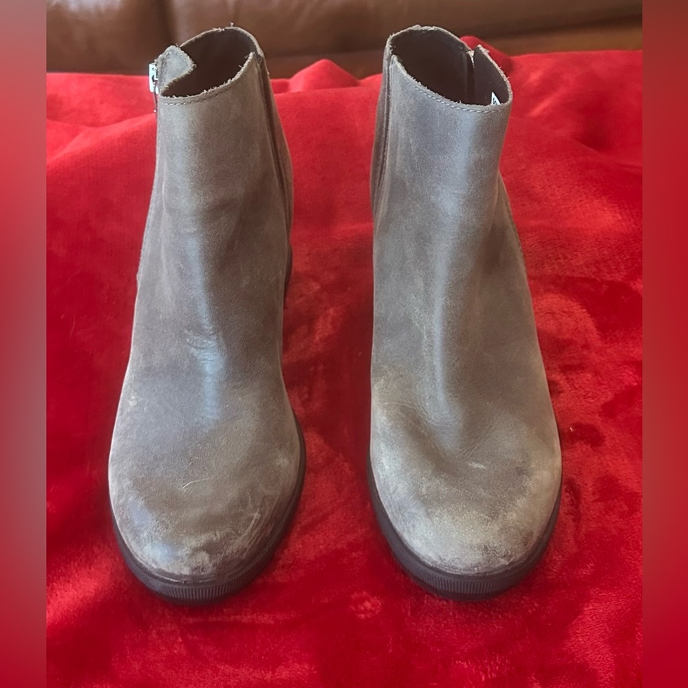 SOREL BOOTS